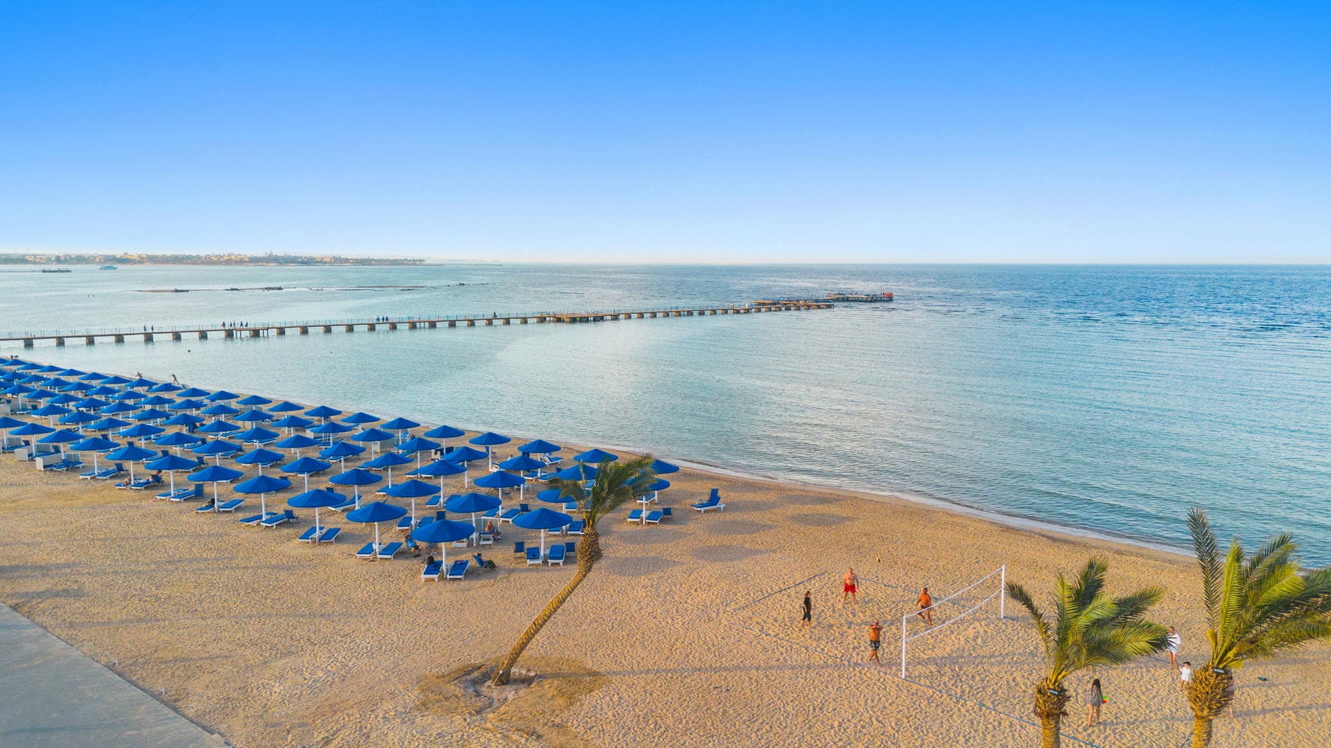 Het zwembad van Albatros Makadi Resort